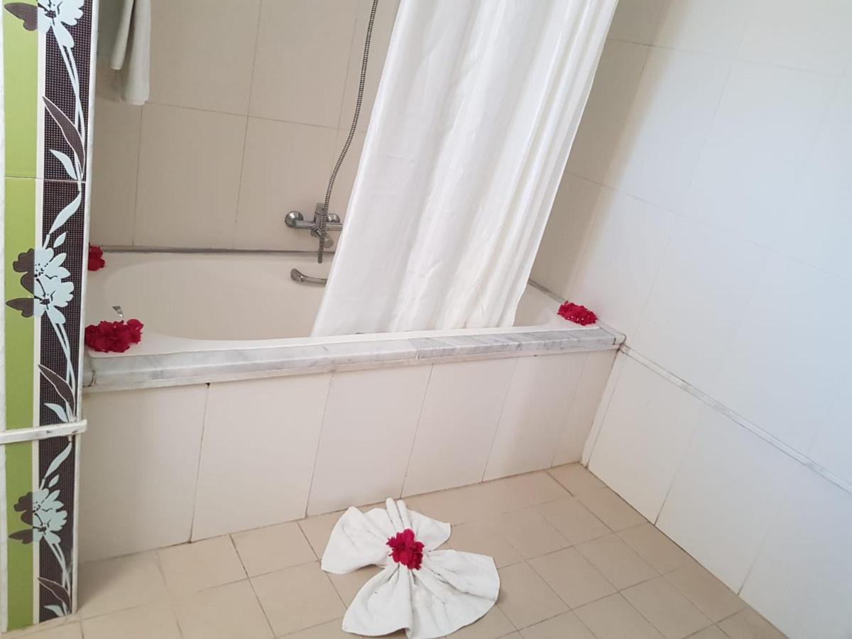 Andalucia Appart Hotel ビゼルト エクステリア 写真